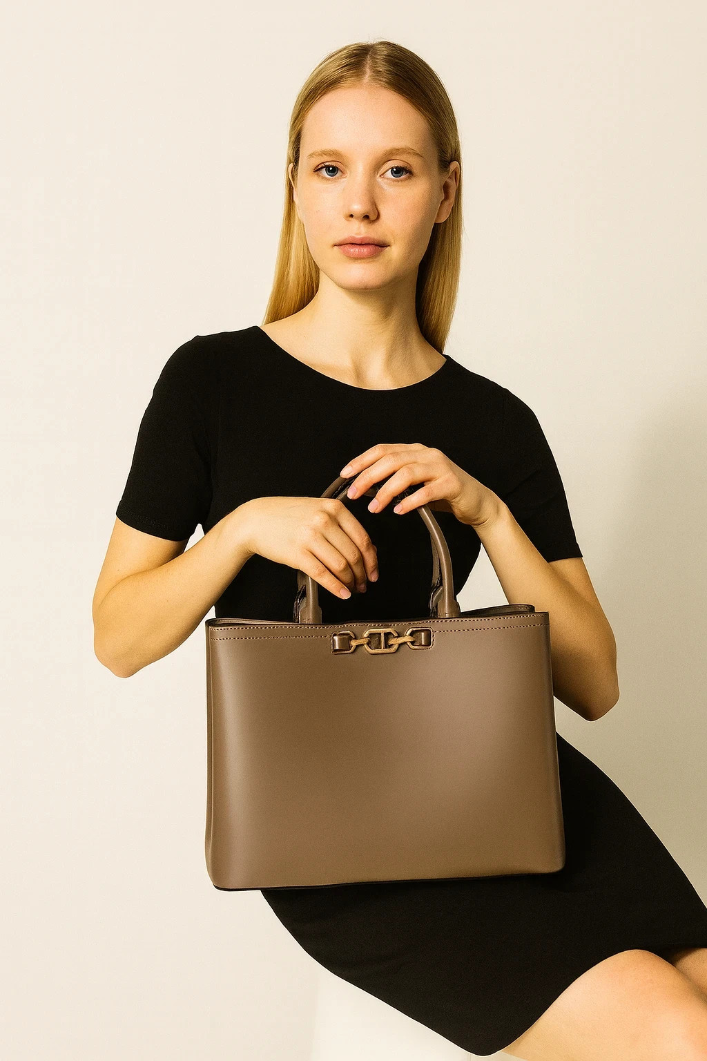 Borsa tote donna twin set toupe con dettaglio logo oro 4 30389883