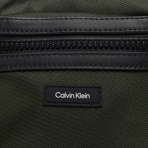 Borsello calvin klein ck essential uomo – borsa a tracolla elegante e pratica 9 borsellino calvin klein ck essential k50k511639 dark olive mrz 8720109470710 1