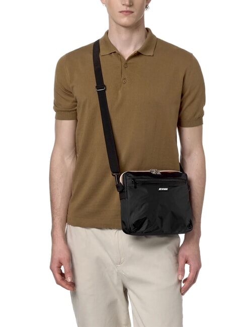 Kway moire borsa impermeabile a tracolla – stile unisex e praticità ogni giorno 2 KWAY MOIRE Borsa Impermeabile a Tracolla – Stile Unisex e Praticità Ogni Giorno - immagine 2